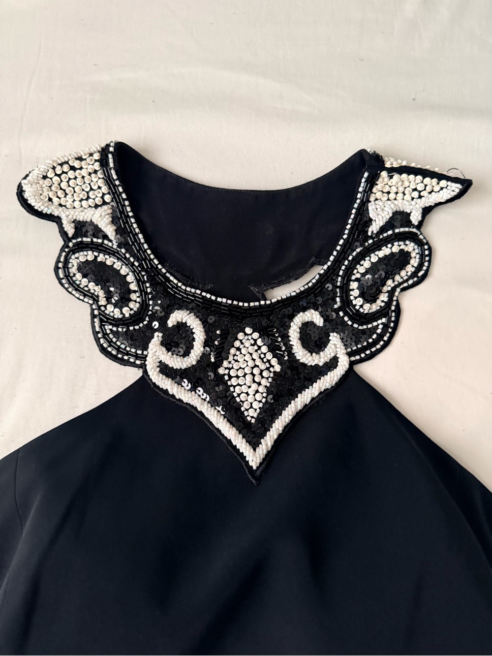 NiteLine Size 6 Black White Beaded Halter Mini Dress Art Deco Gatsby Cocktail Ev